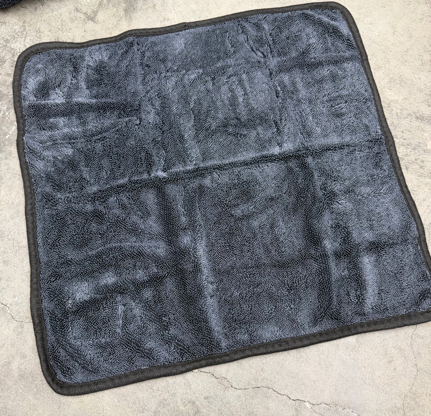 IRONCLAD Premium Microfiber Towel