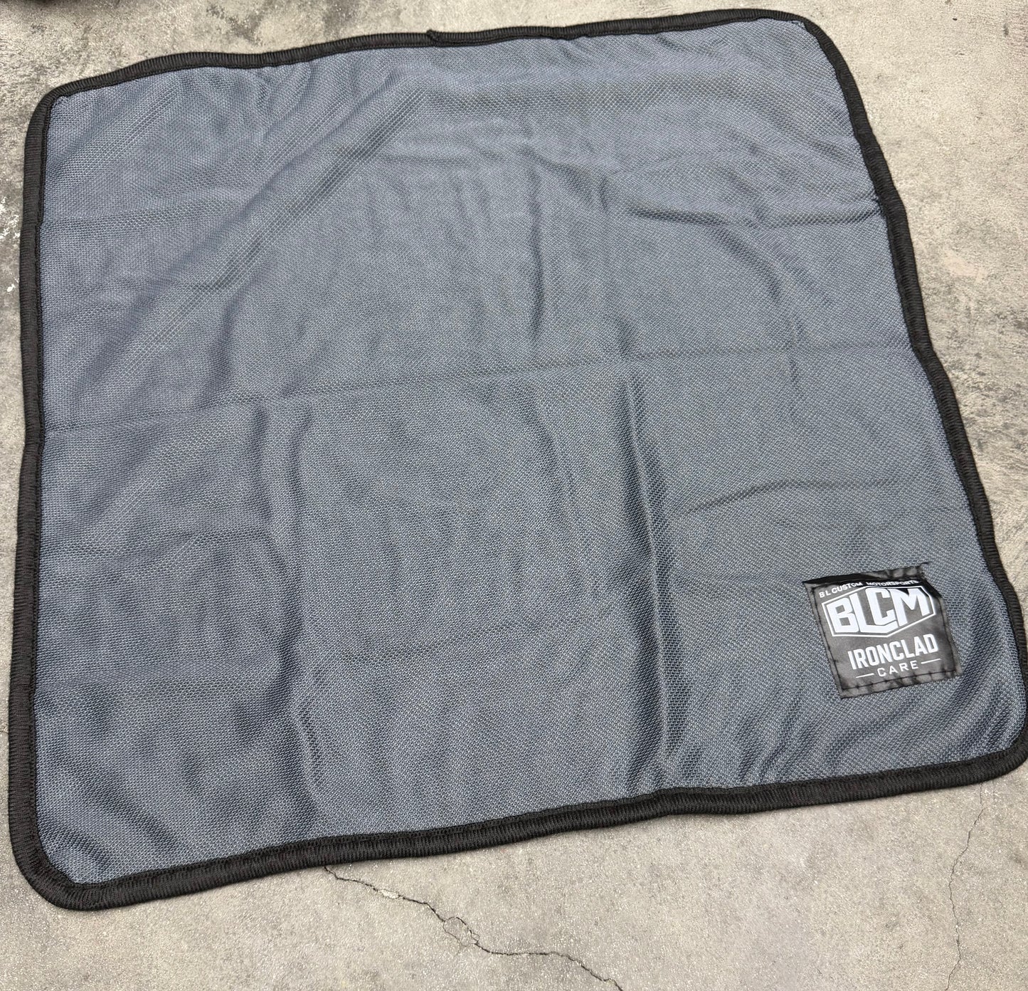 IRONCLAD Premium Microfiber Towel