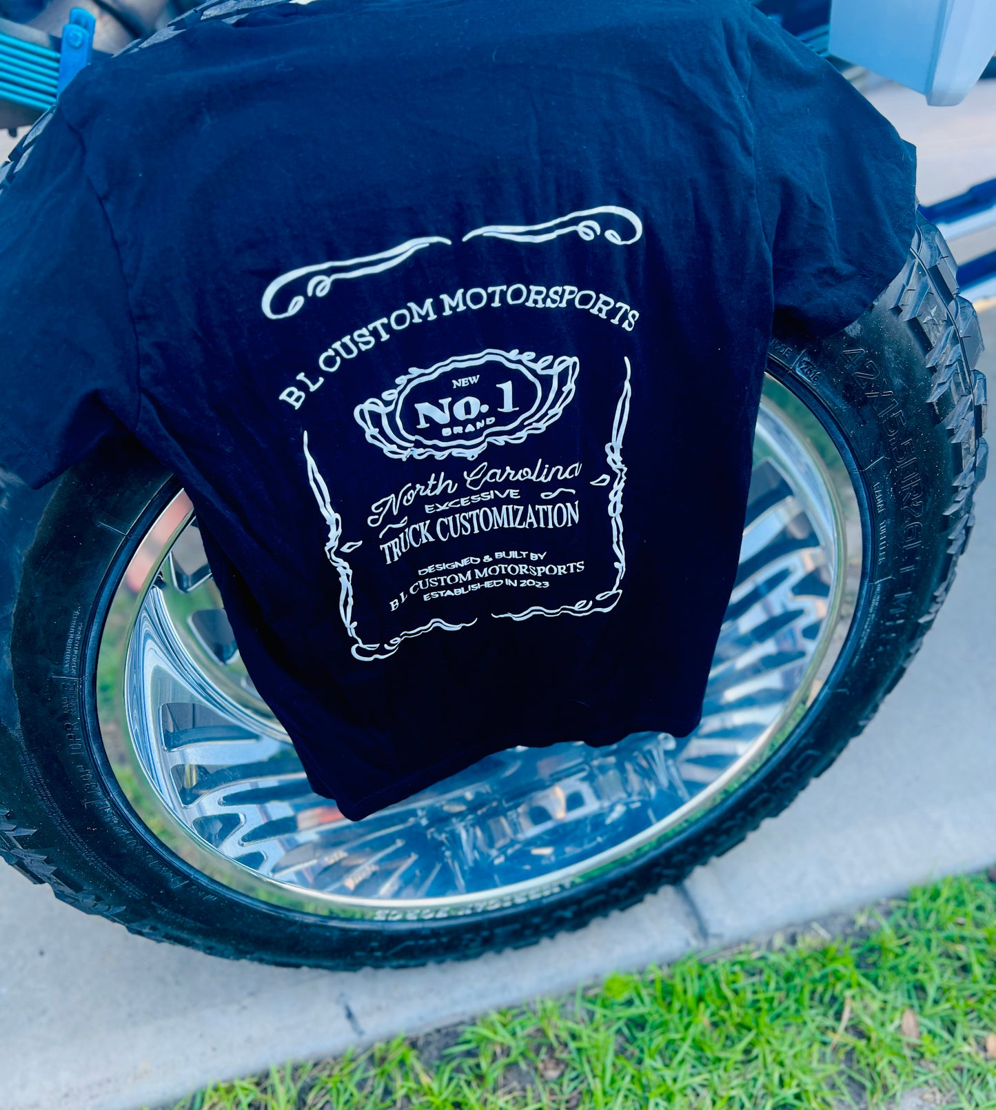 Jack D Black/white Tee